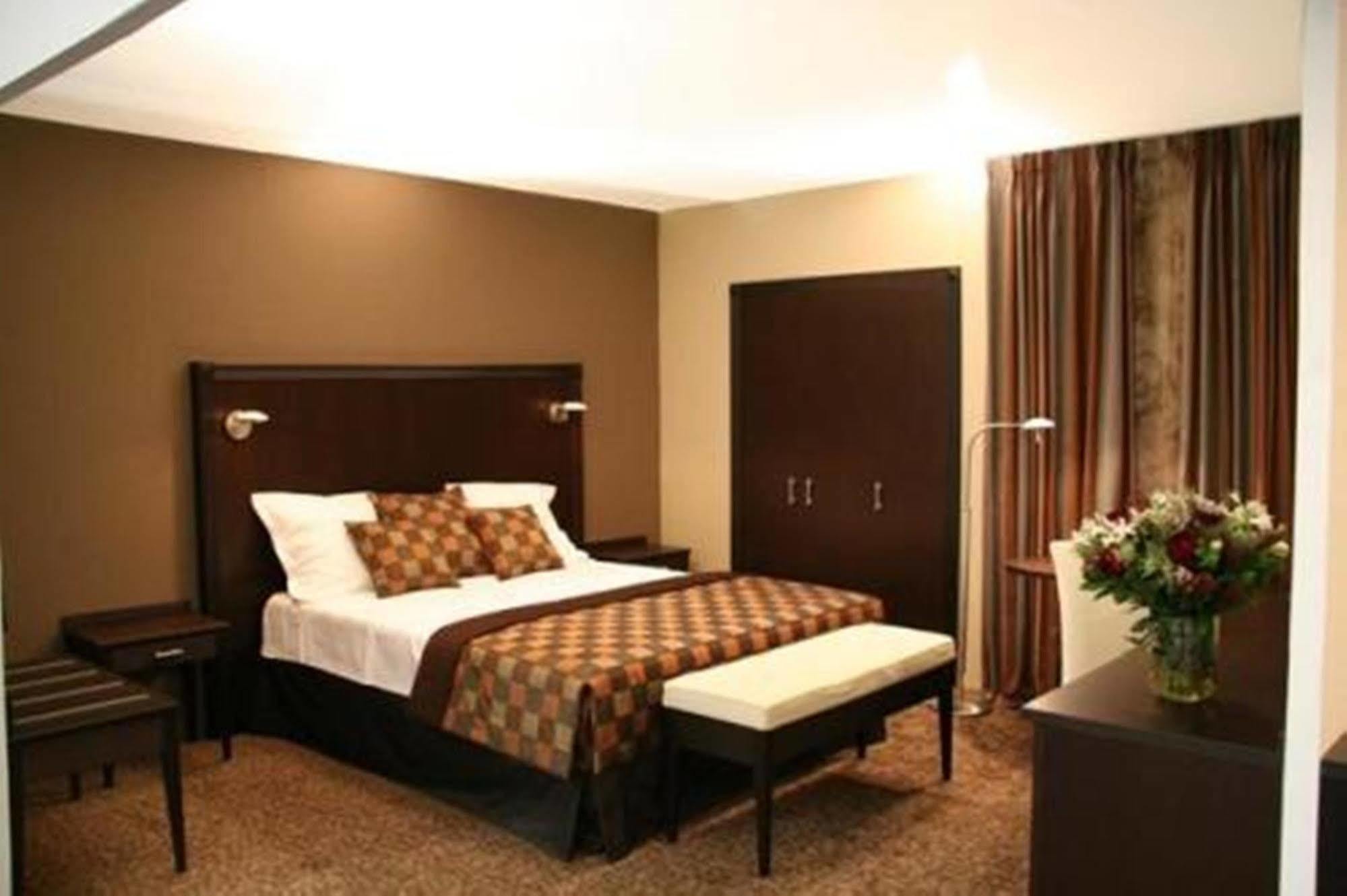 Hotel Malon Leuven Eksteriør billede